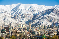 Поехать без визы в Иран пока не получится